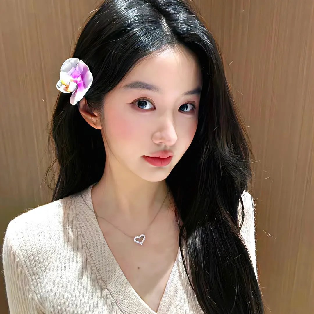 新版《相亲当天豪门继承人拉着我领证》